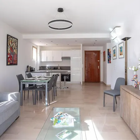 Cote Scene - Terrace & Near Croisette Appartement Cannes